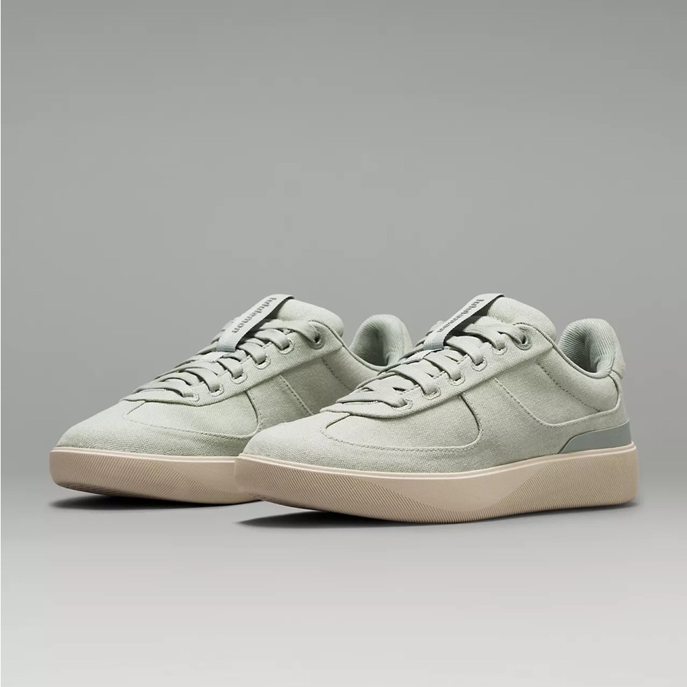 Lululemon Women’s Cityverse Canvas Sneakers - never worn